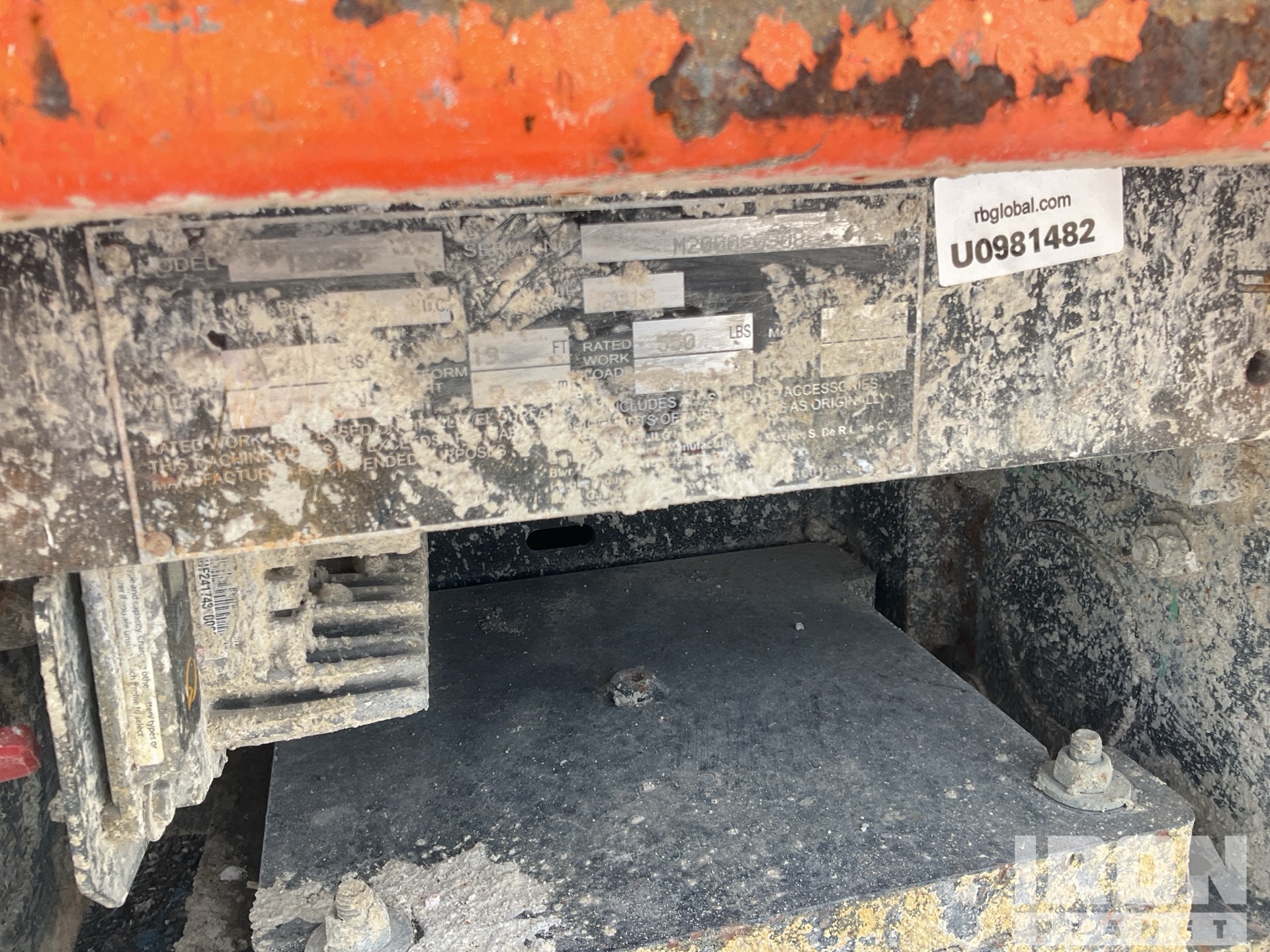 2018 JLG 1932R