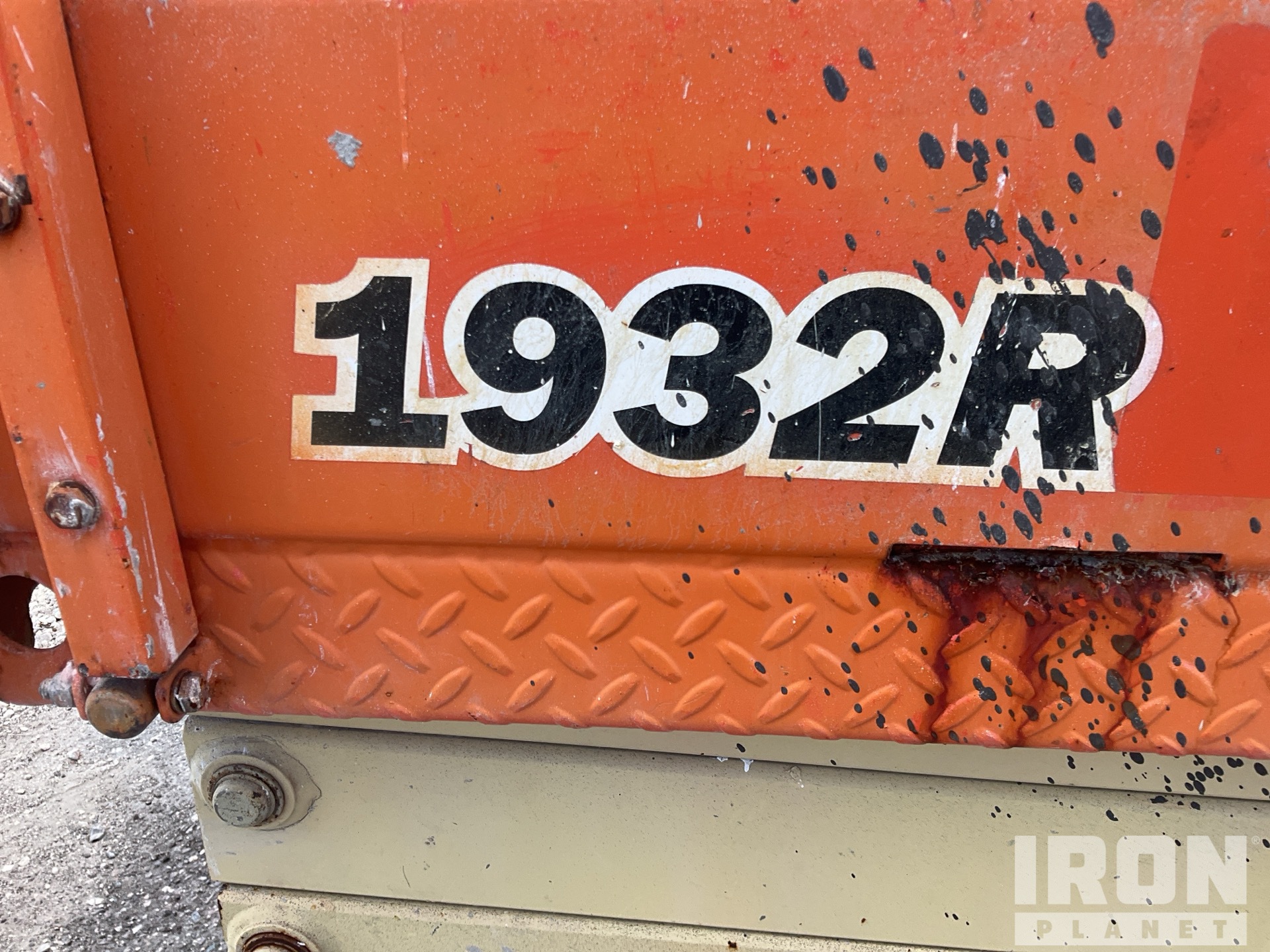 2018 JLG 1932R