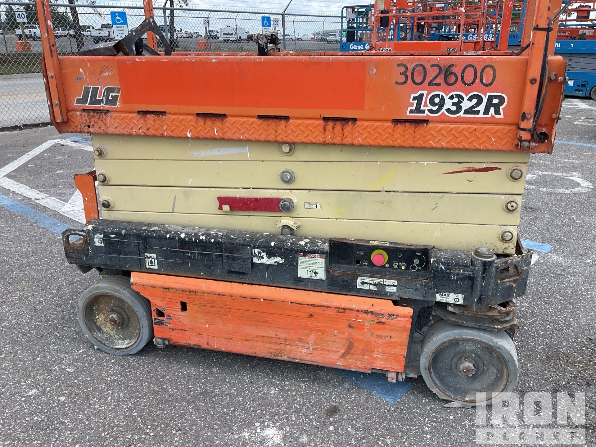 2018 JLG 1932R