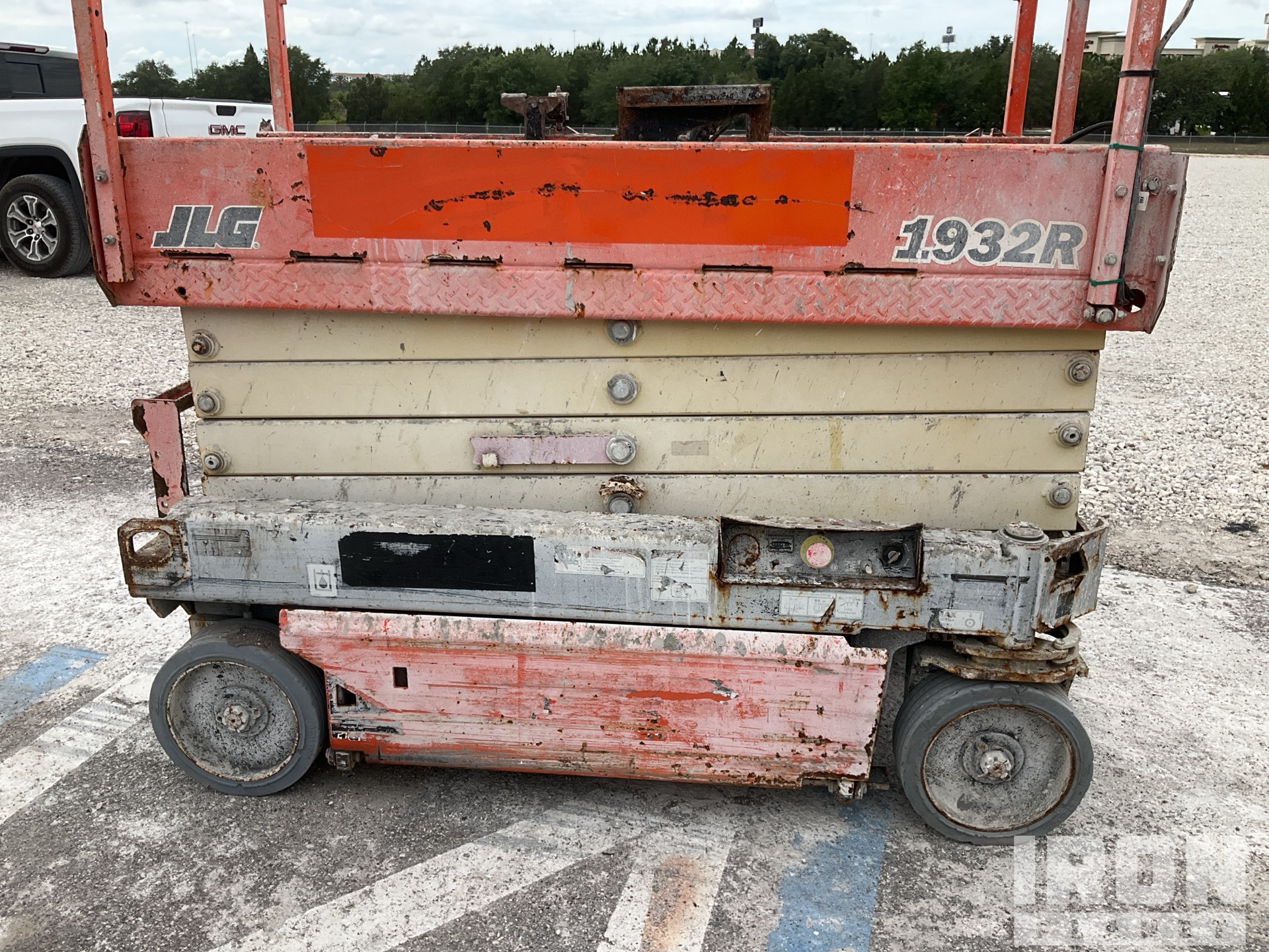 2018 JLG 1932R