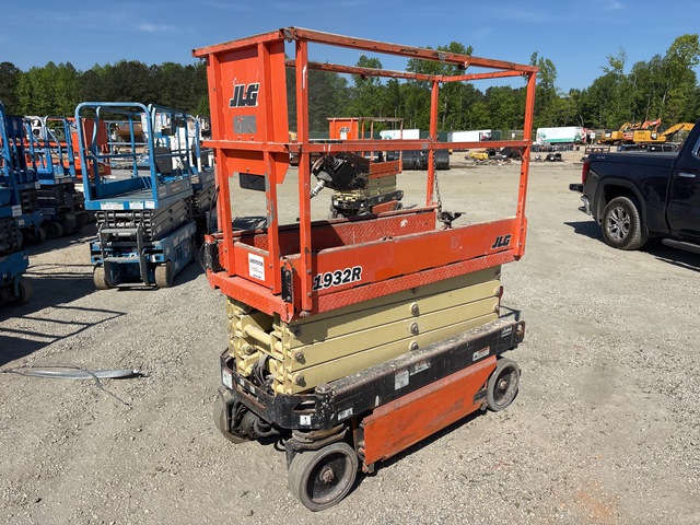 2018 JLG 1932R Electric Scissor Lift