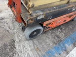 Chassis with Right Rear Tire