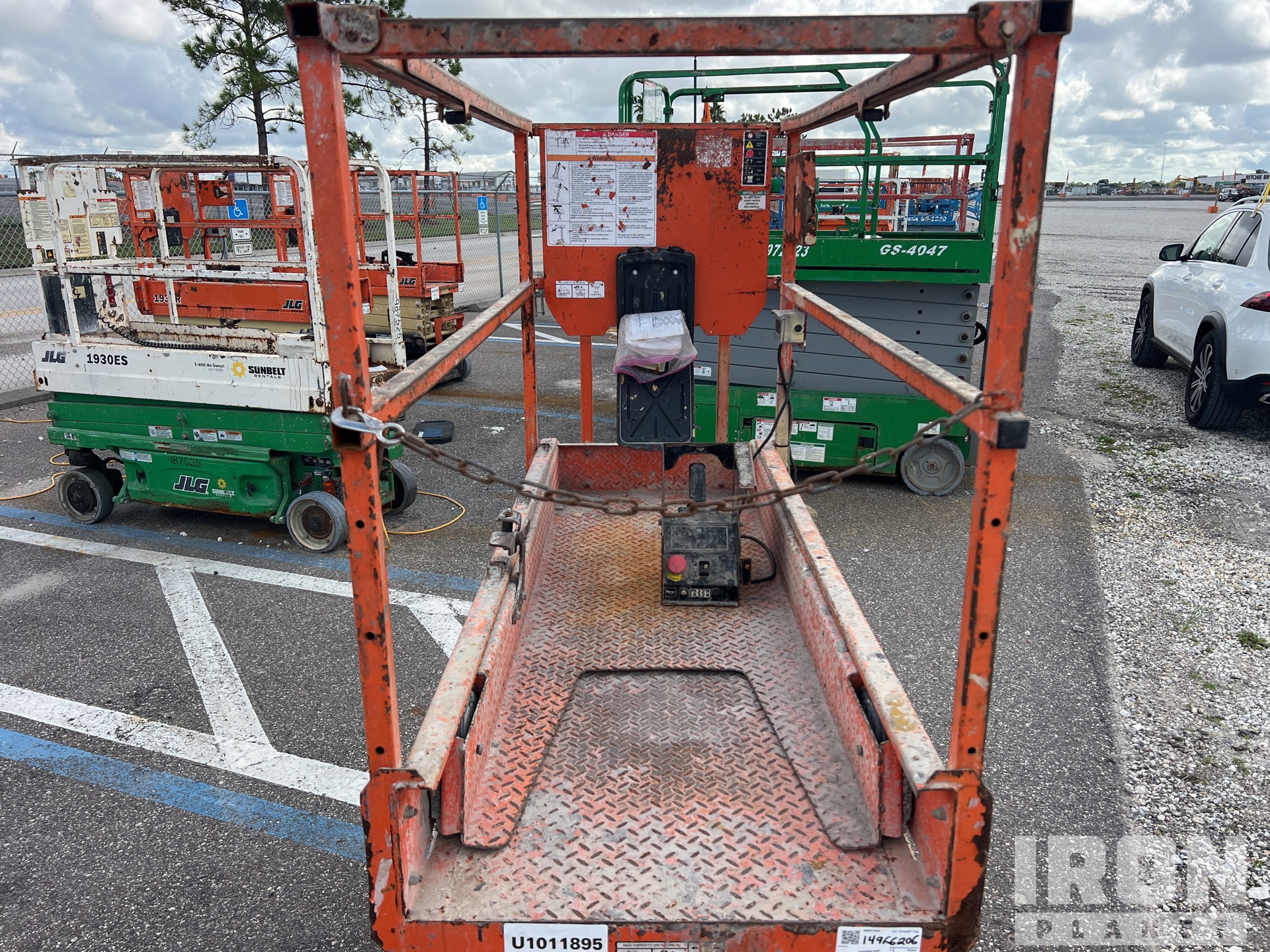 2018 JLG 1932R