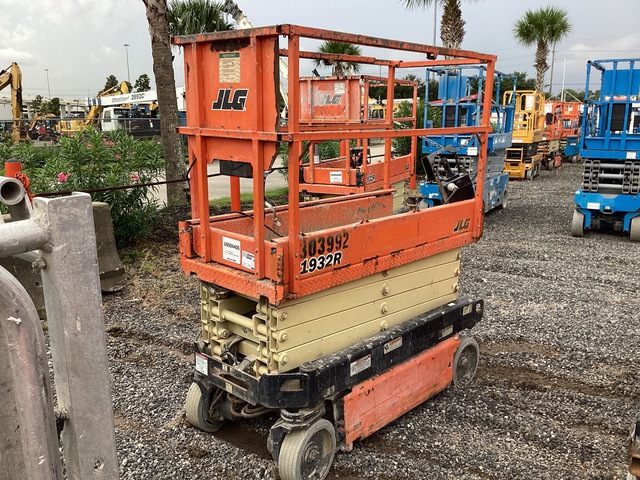 2018 JLG 1932R Electric Scissor Lift