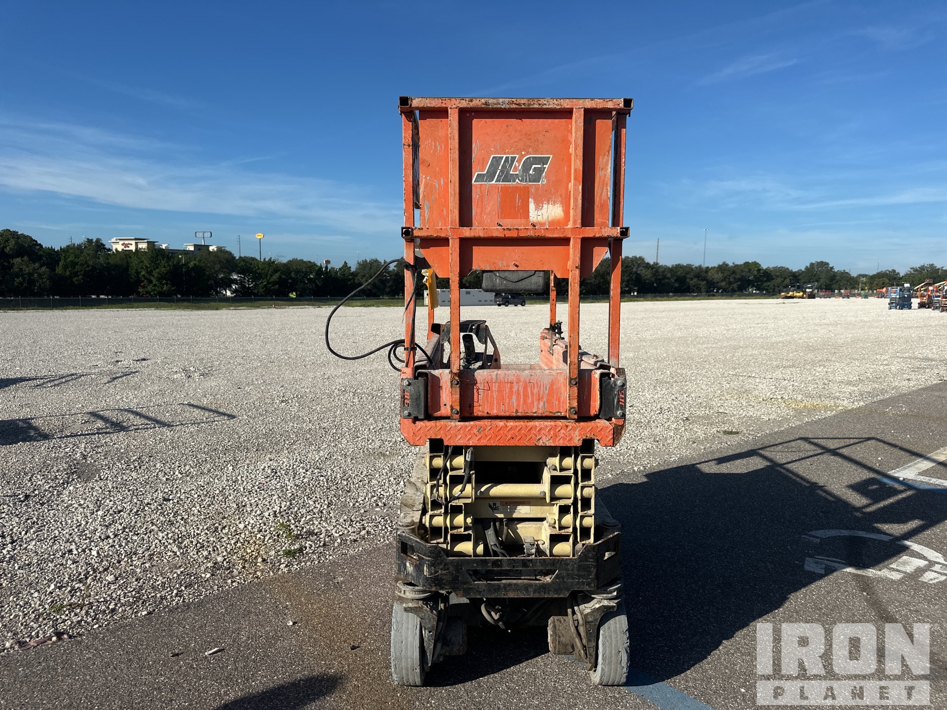 2017 JLG 1932R