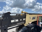 Hydraulics with Telescopic Boom Cylinders