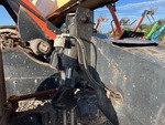 Hydraulics with Frame Leveling Cylinders