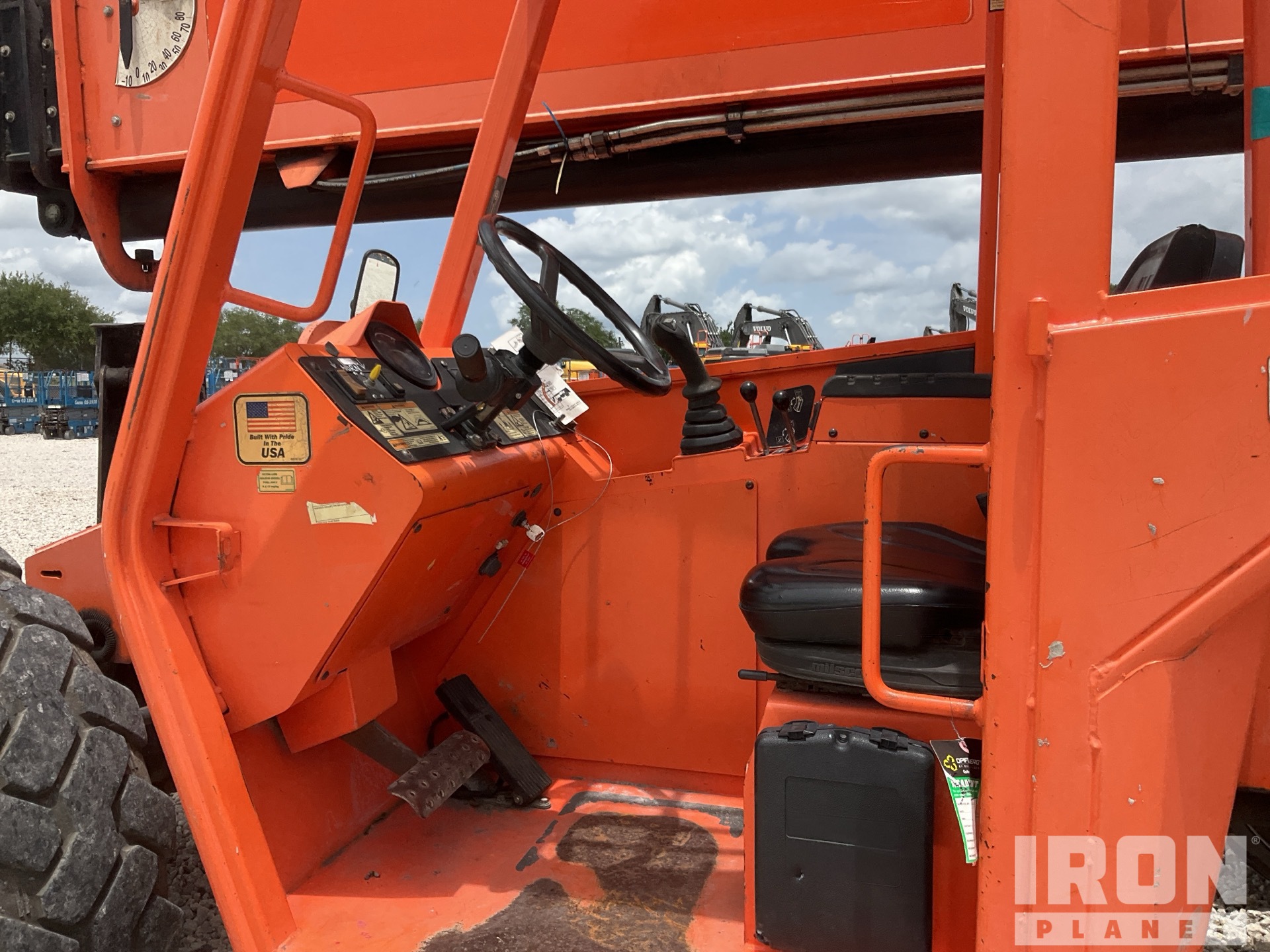 2018 JLG 10054