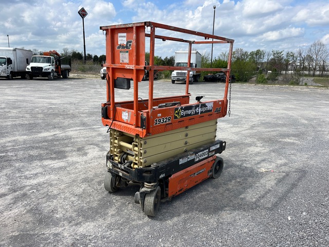 2018 JLG 1932R Electric Scissor Lift