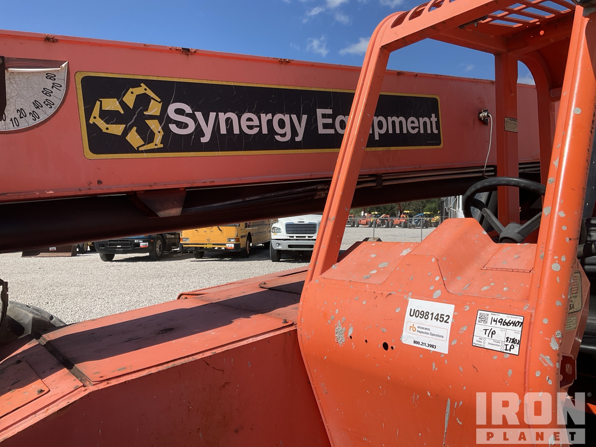 2018 JLG 10054