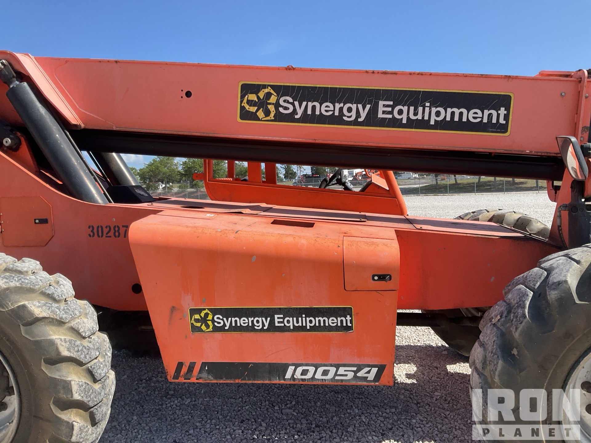 2018 JLG 10054