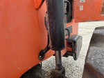 Hydraulics with Frame Leveling Cylinders