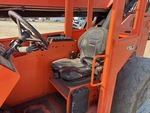 Control Station with Seats/Armrests