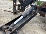Hydraulics with Outrigger Cylinders