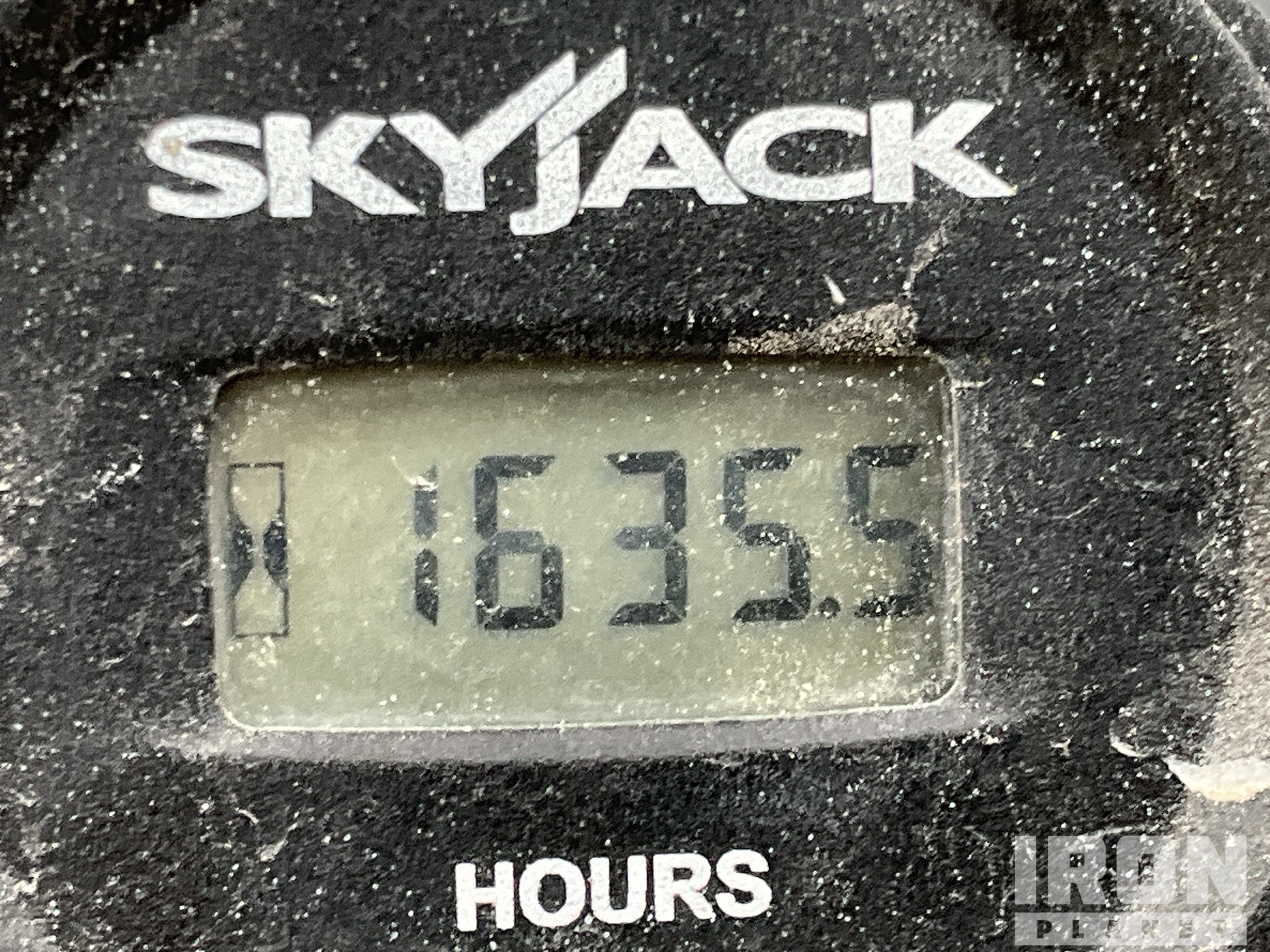 2018 Skyjack 6832RT
