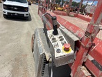 Control Station Upper with Controles de Funciones Superiores -