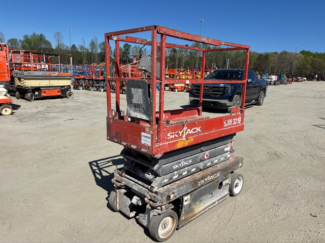 2017 Skyjack SJIII-3219 Electric Scissor Lift