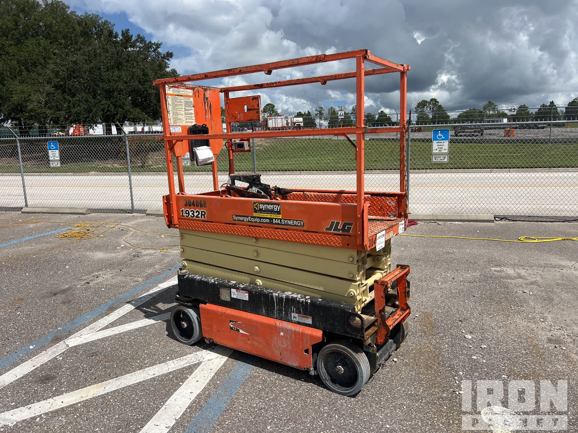2019 JLG 1932R