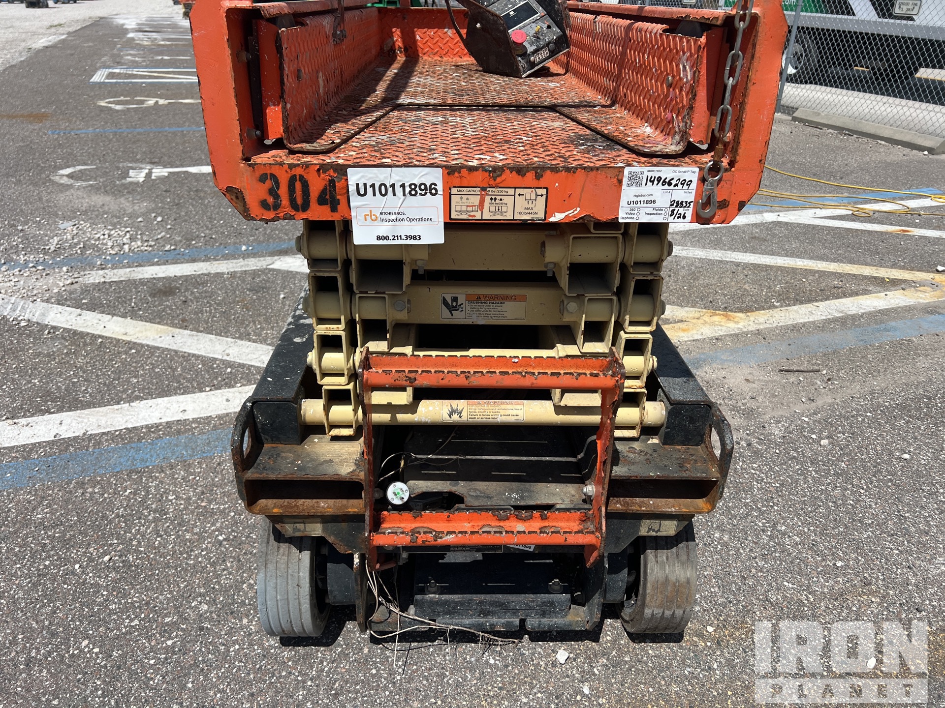 2019 JLG 1932R
