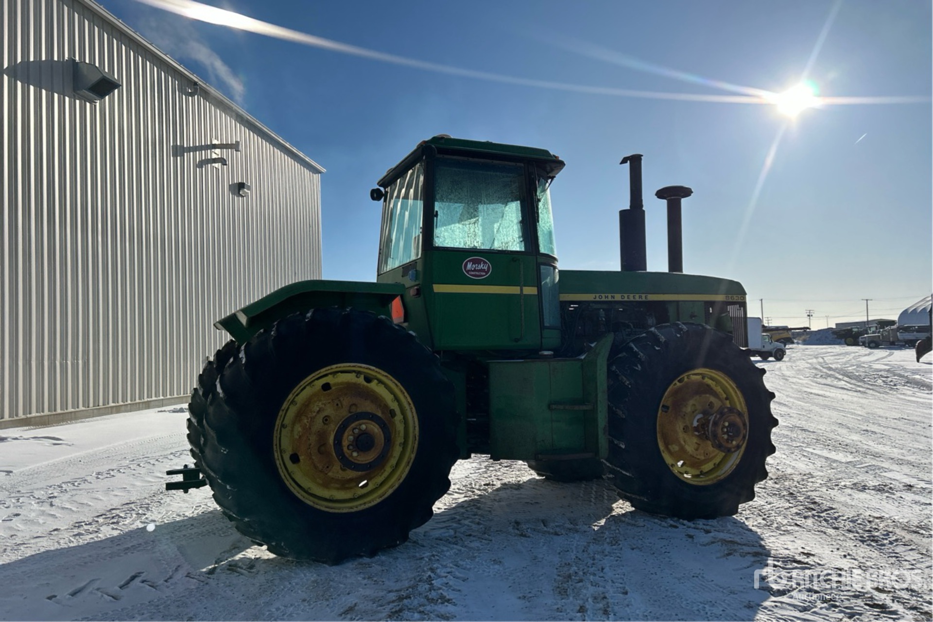 General Appearance with Imagen: esquina trasera derecha