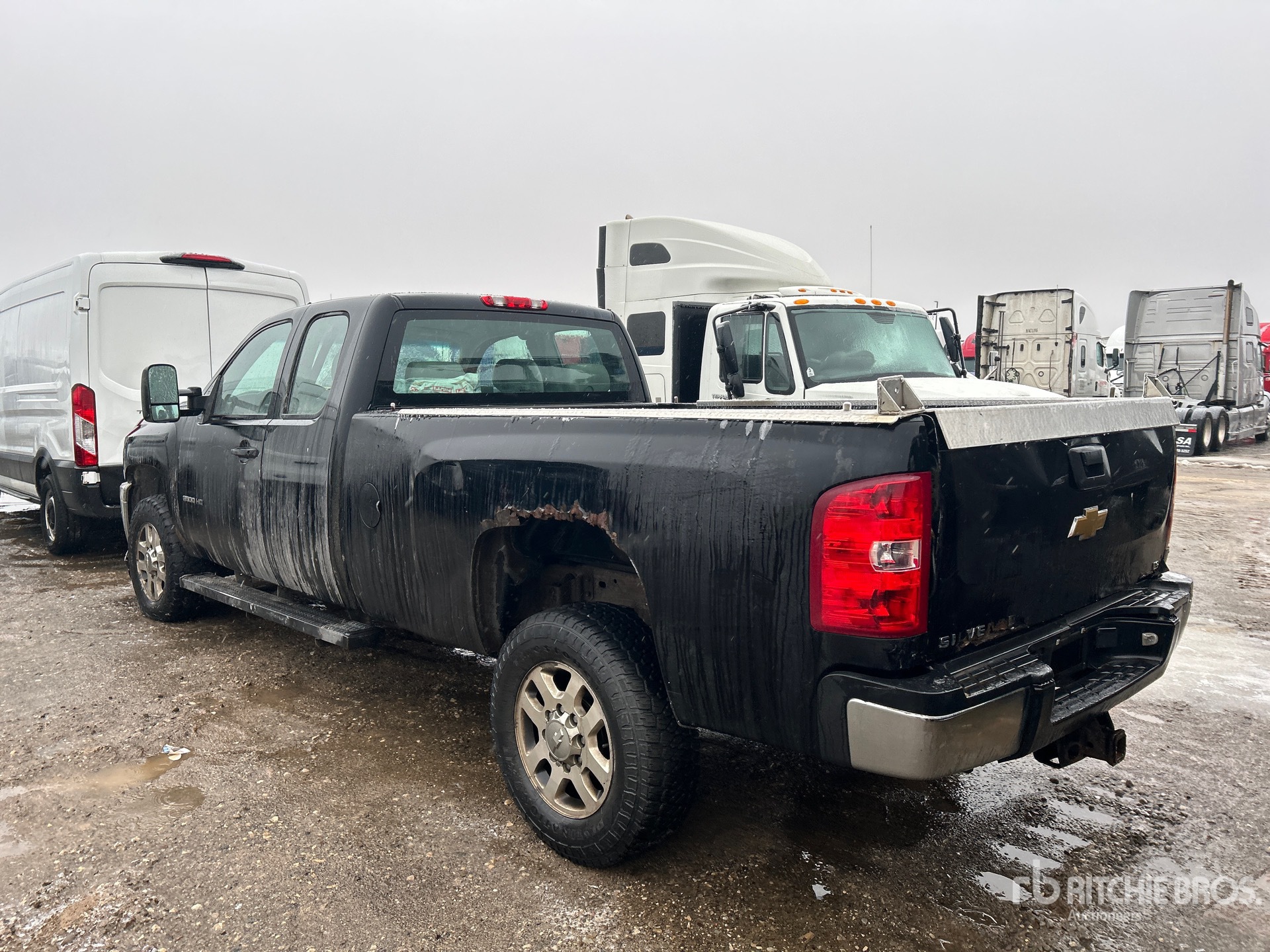 General Appearance with Picture, Left Rear Corner