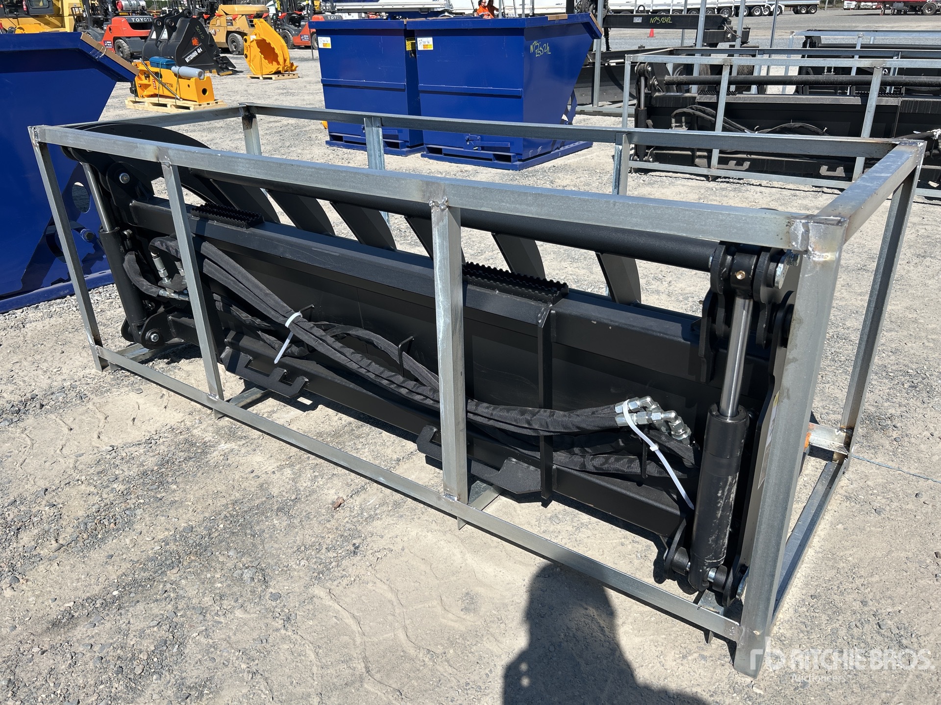 Aspect général with Image, coin arrière droit