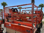 Safety - Scissor Lift with