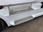 4 Underbody - Truck with