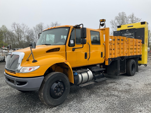 2016 International 4300 4x2 Crew Cab Attenuator Truck