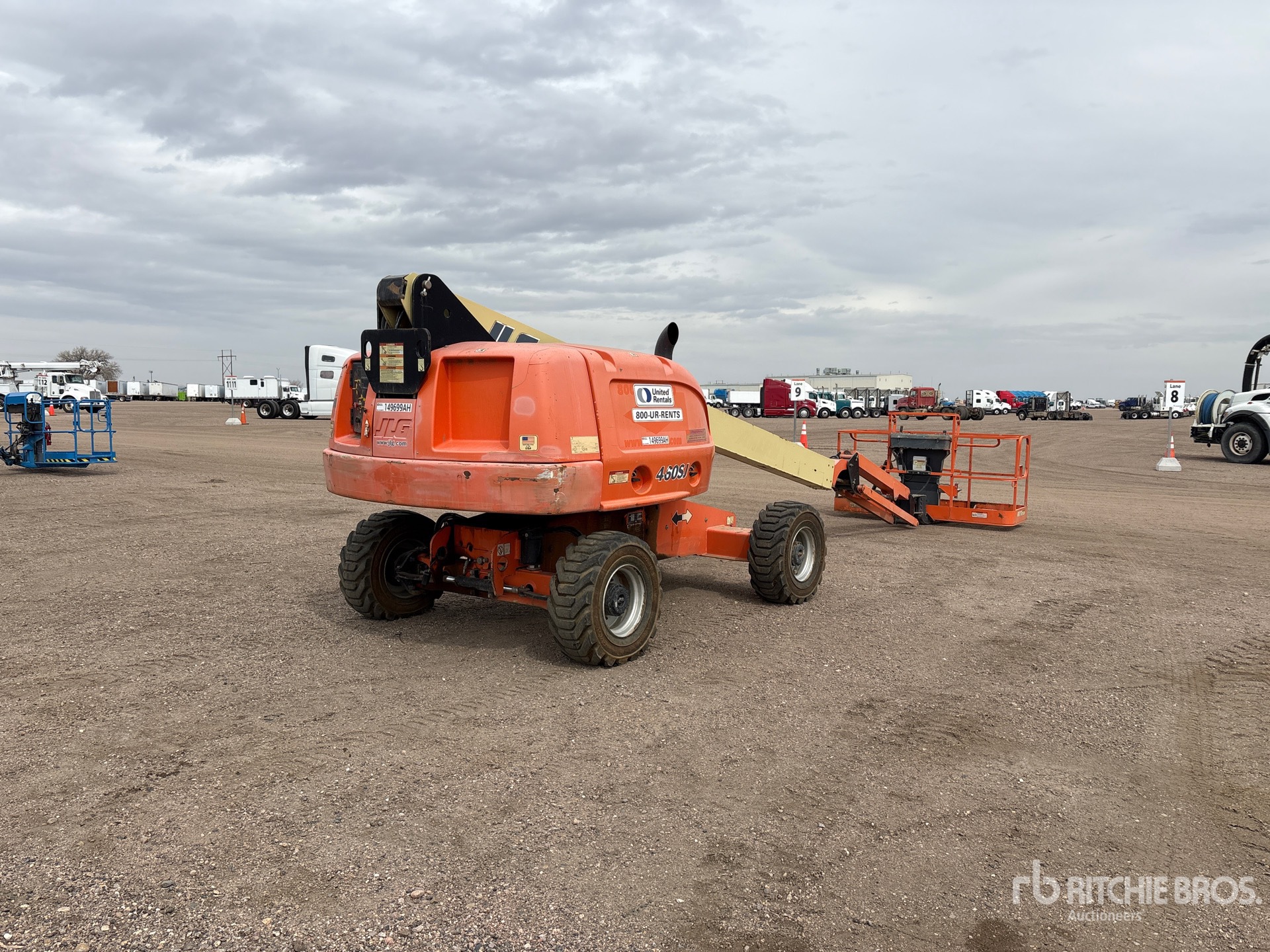 General Appearance with Picture, Right Rear Corner