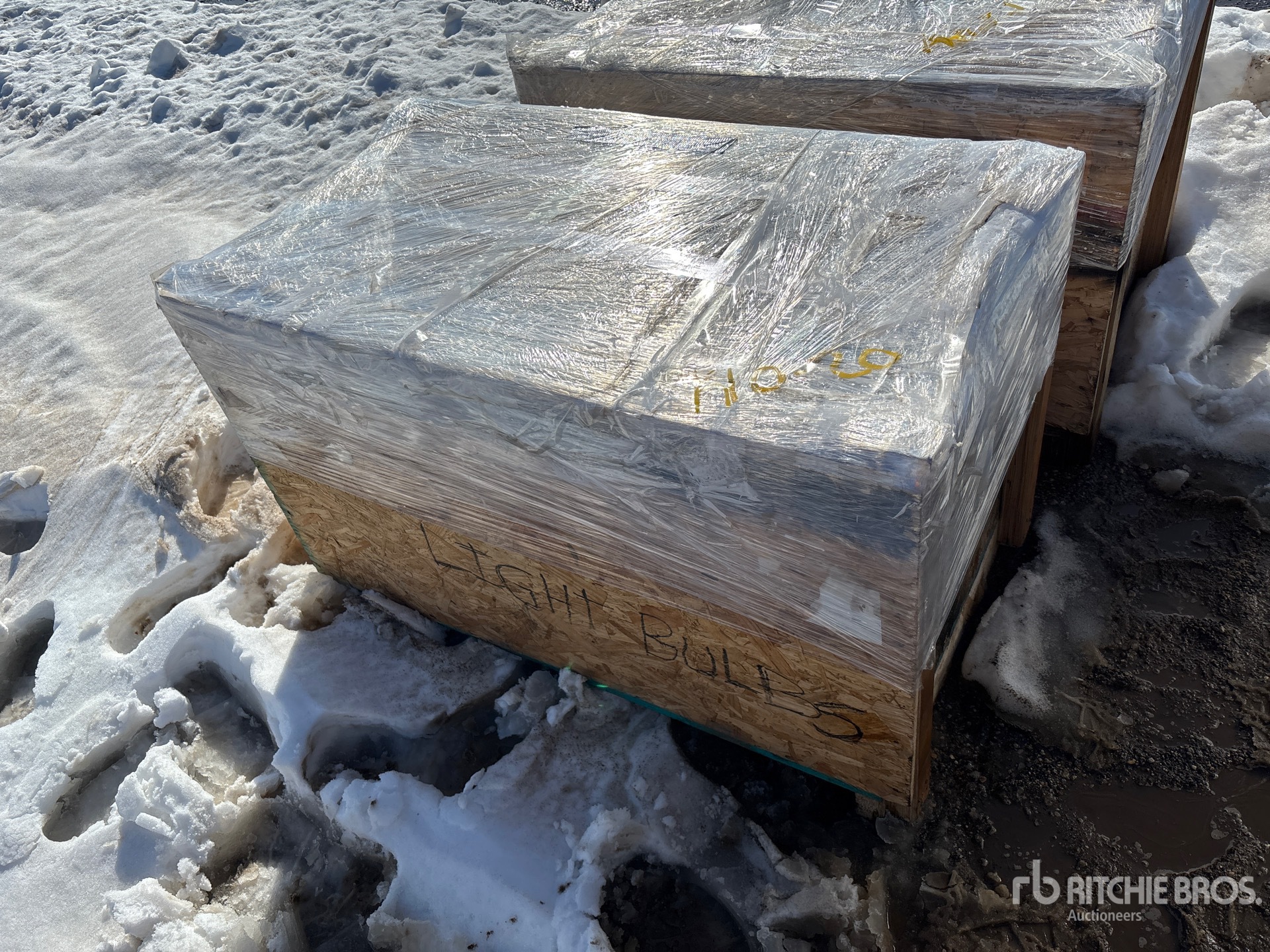 Aspect général with Image, coin avant gauche