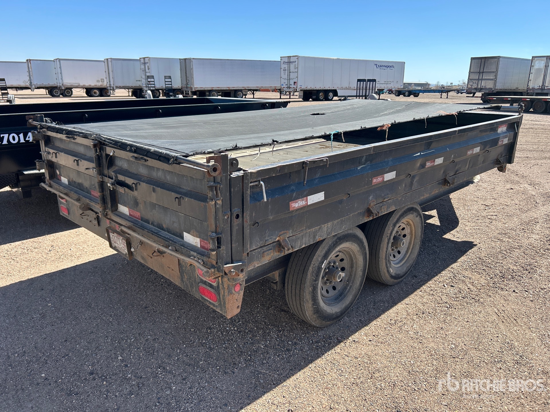 General Appearance with Foto, angolo anteriore sinistro