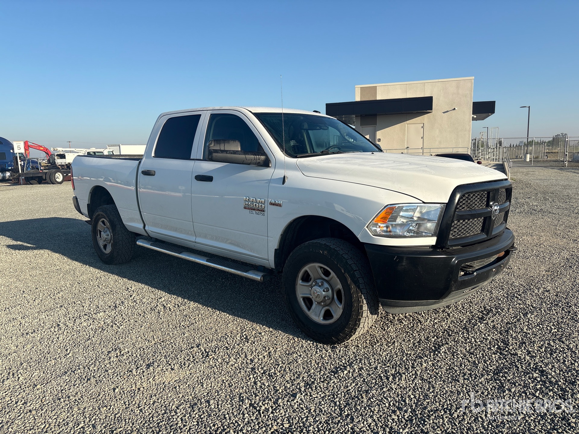 General Appearance with Foto, angolo anteriore destro