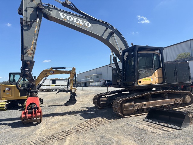 2011 Volvo EC290CL Tracked Excavator