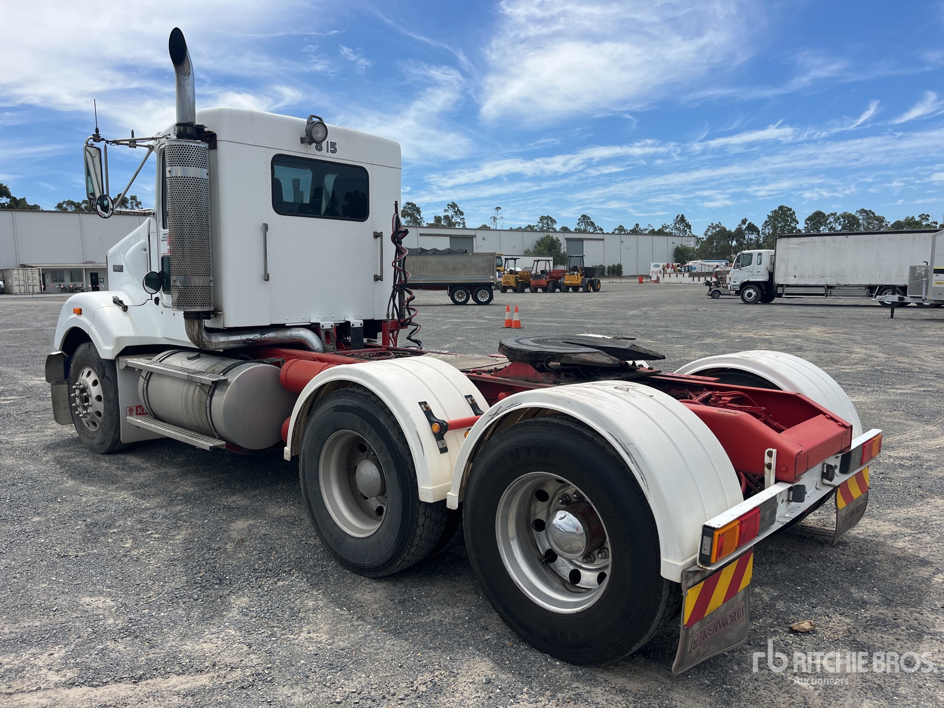 General Appearance with Bild, Ecke hinten rechts