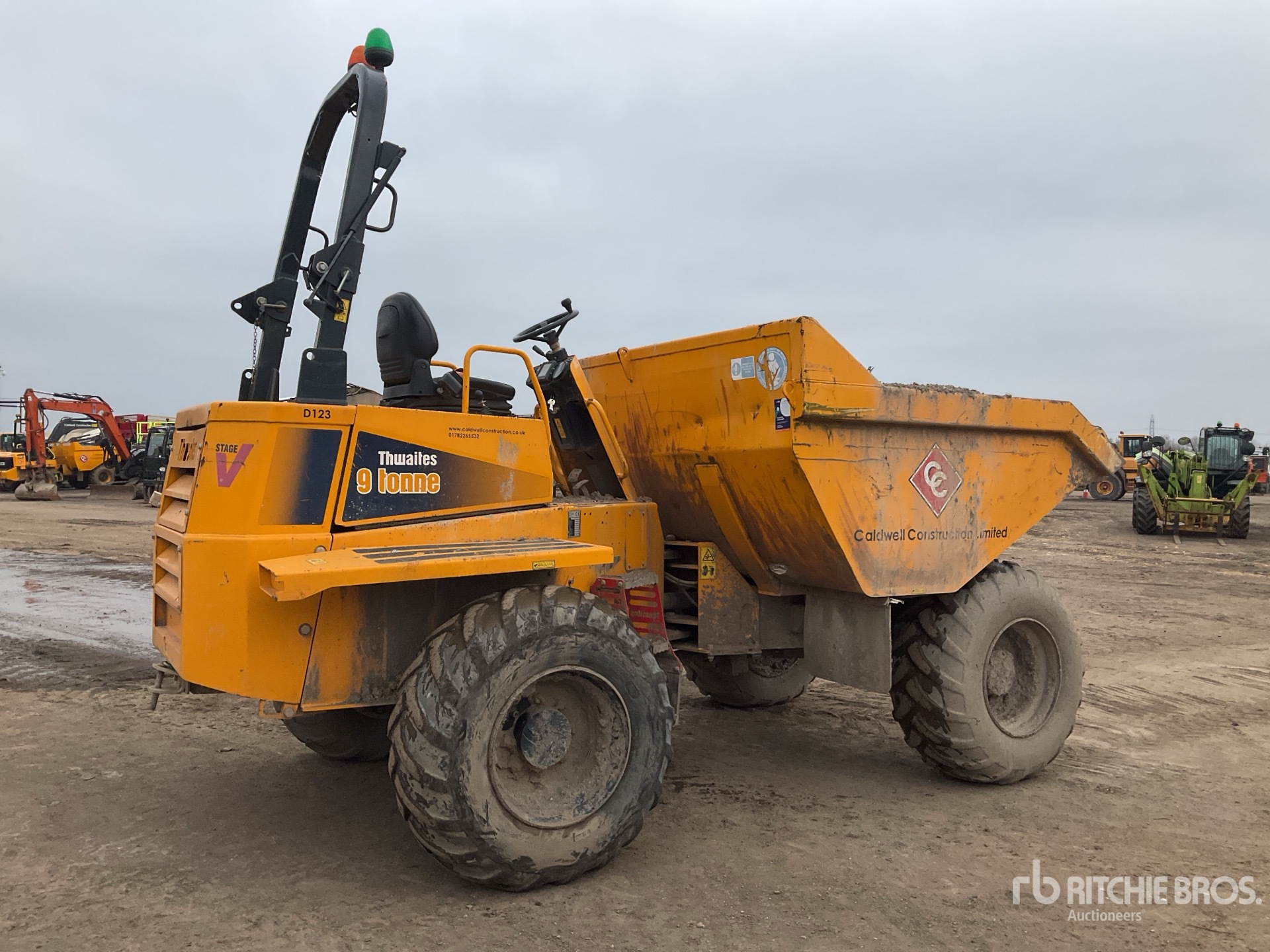 General Appearance with Picture, Right Rear Corner