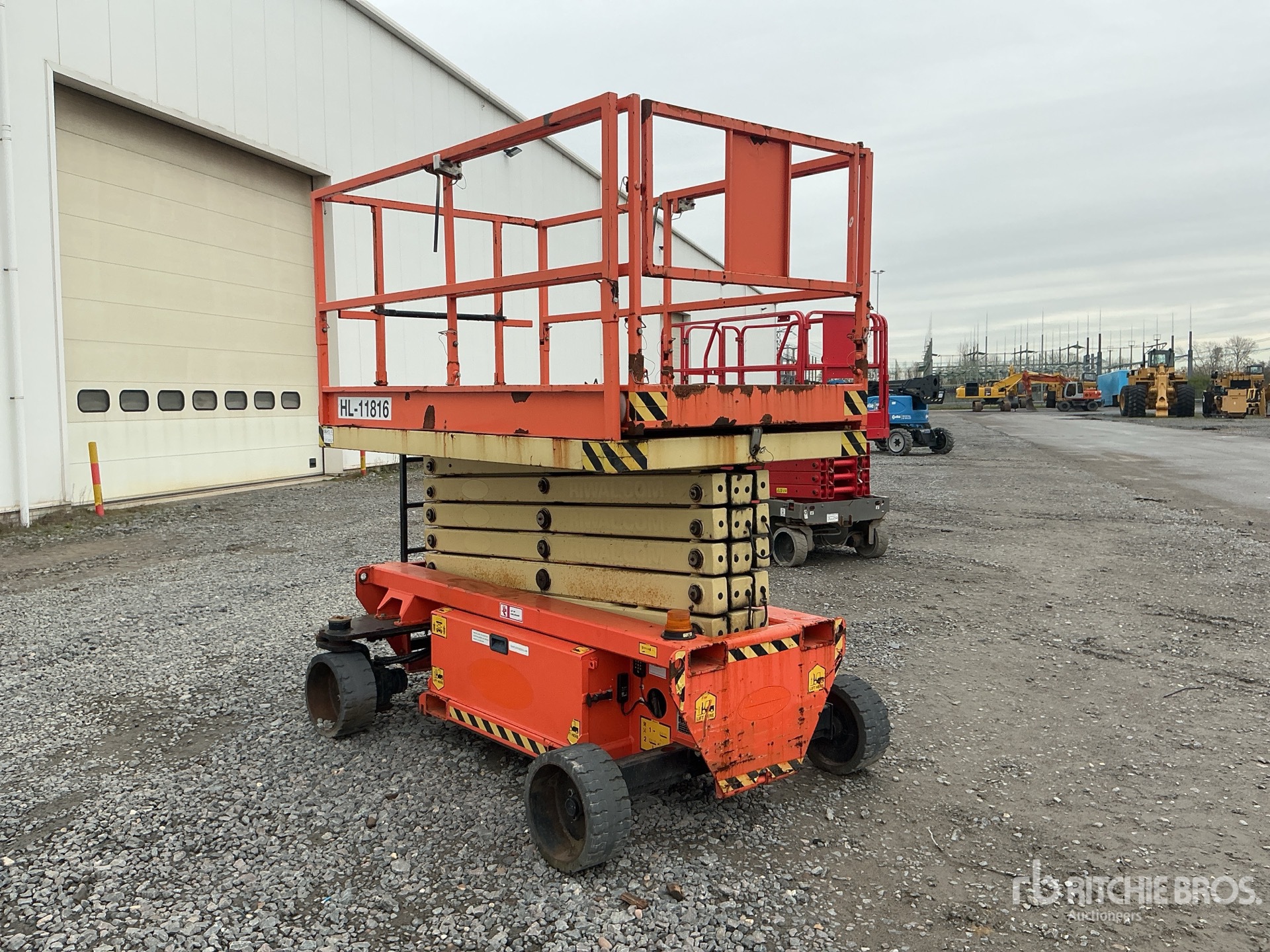 General Appearance with Picture, Right Front Corner