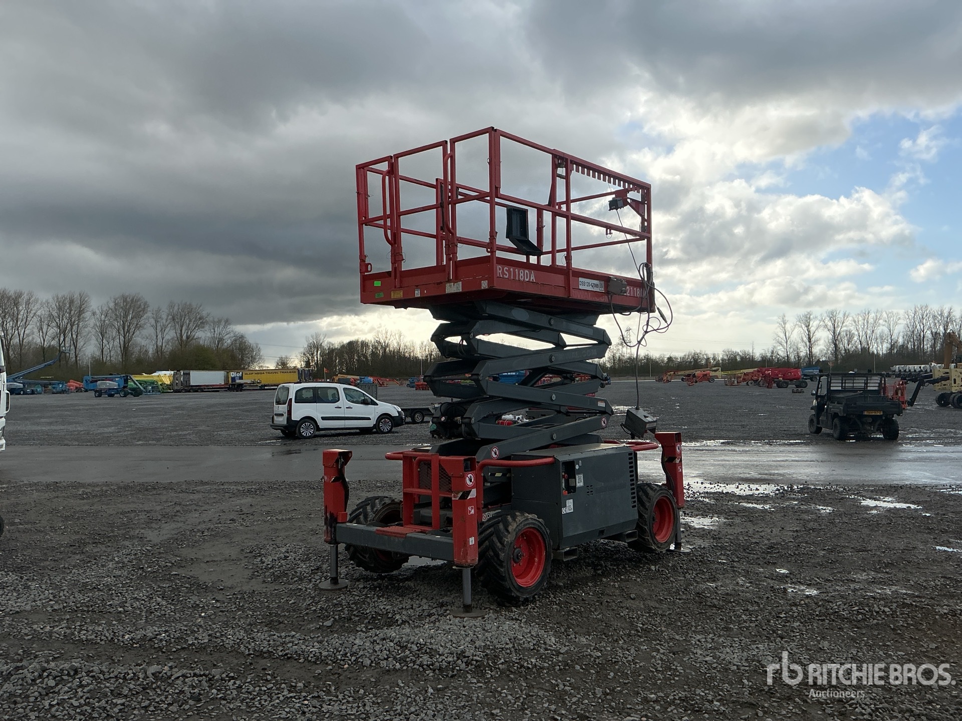 General Appearance with Picture, Right Rear Corner