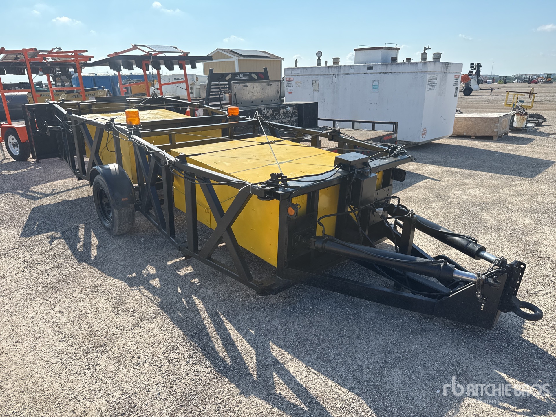 Aspect général with Image, coin avant droit