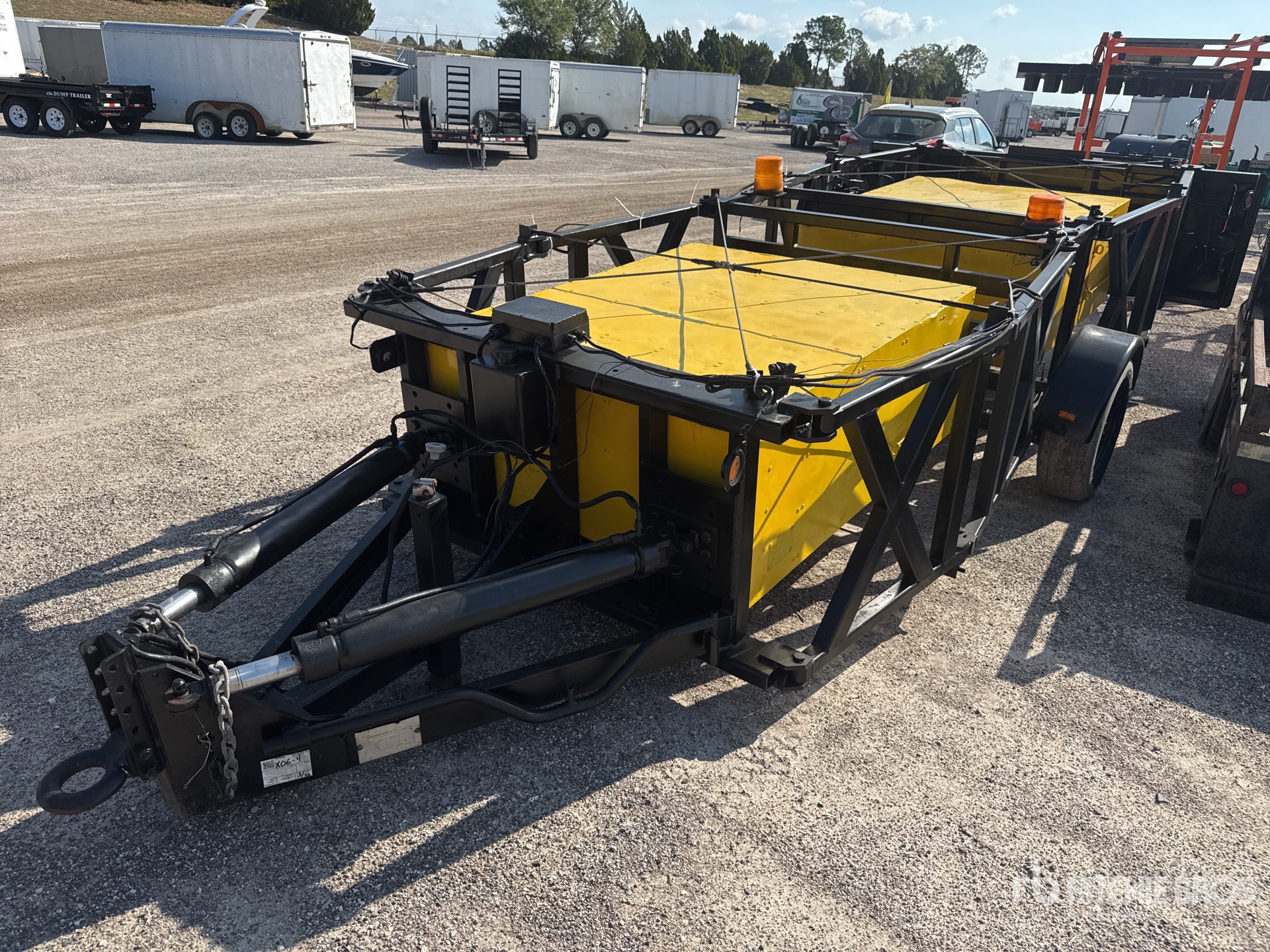 Aspect général with Image, coin avant gauche