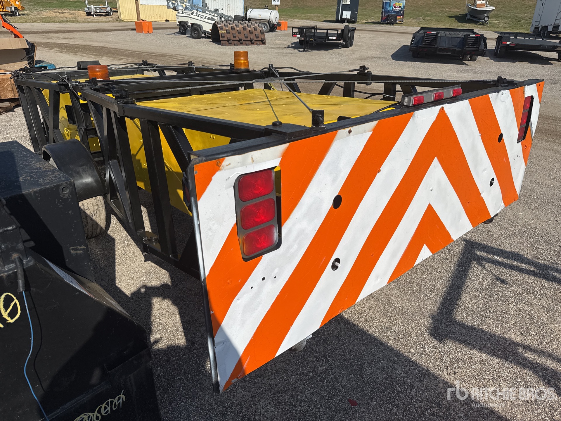 Aspect général with Image, coin arrière gauche