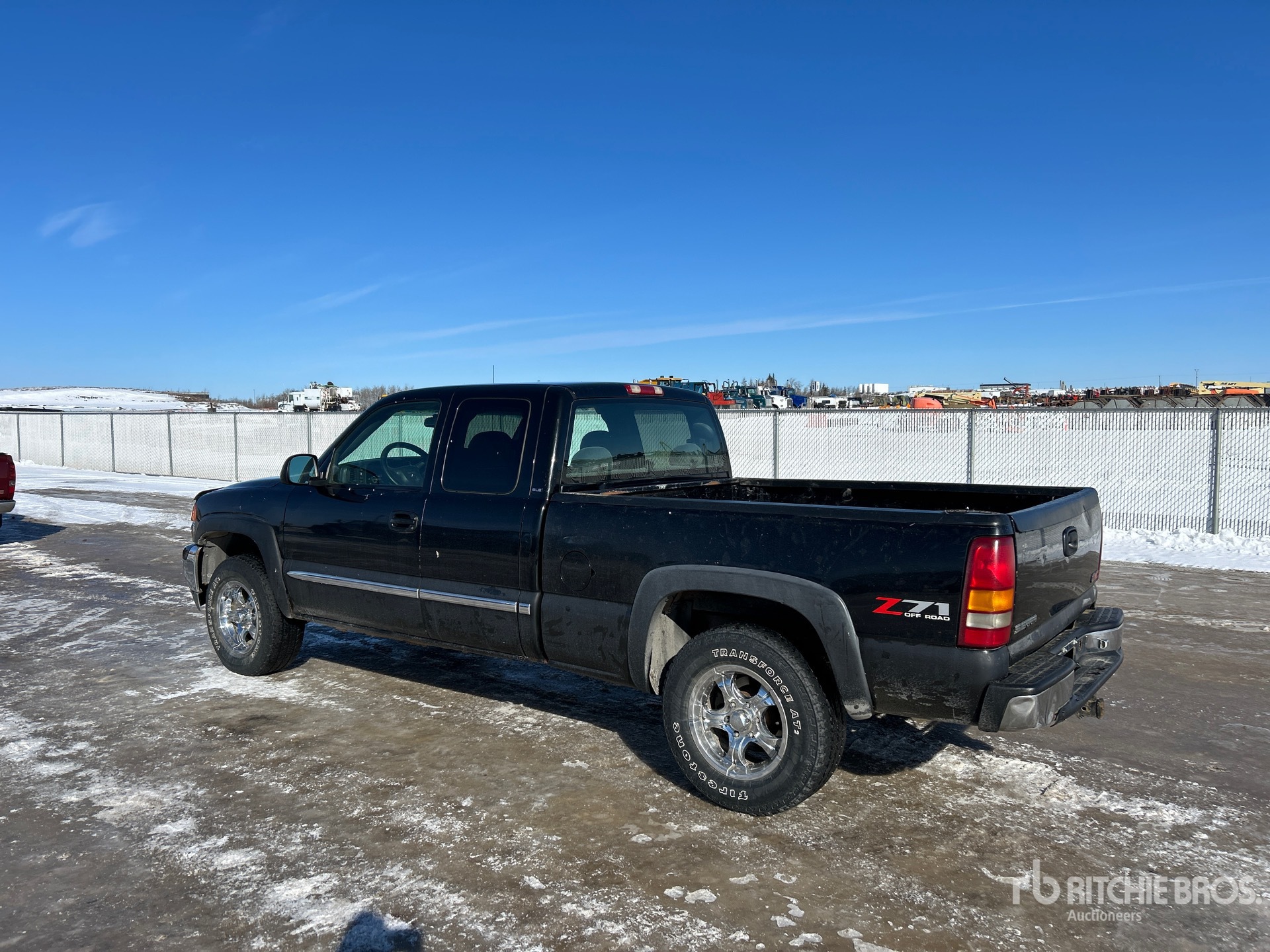 General Appearance with Picture, Left Rear Corner