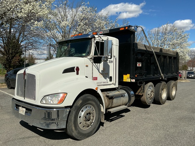 2022 Kenworth T370 8x4 Tri/A Dump Truck