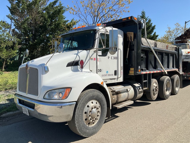 2018 Kenworth T370 8x4 T/A Dump Truck
