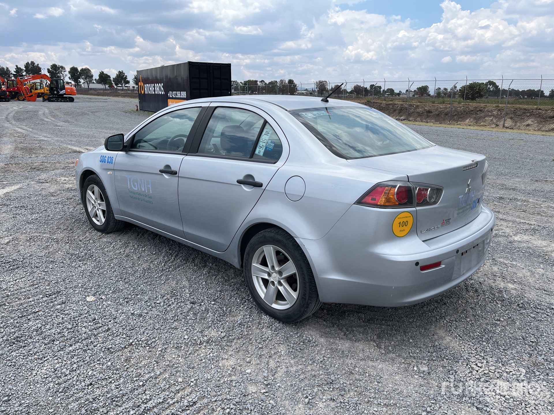 General Appearance with Picture, Left Rear Corner