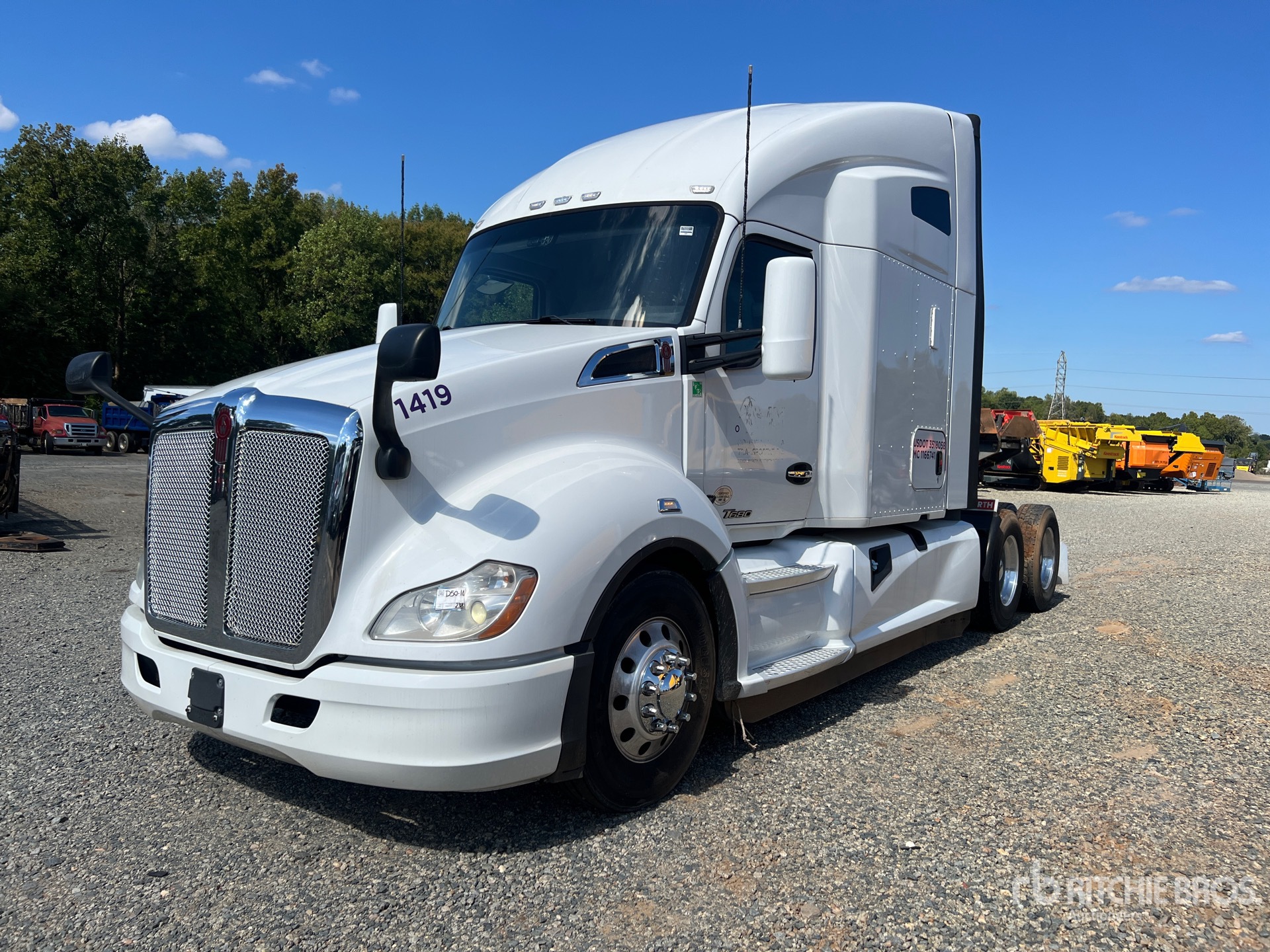 Photo of 2021 Kenworth T680