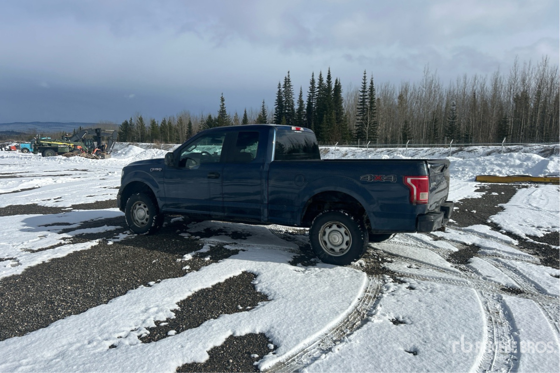 General Appearance with Imagen: esquina trasera izquierda