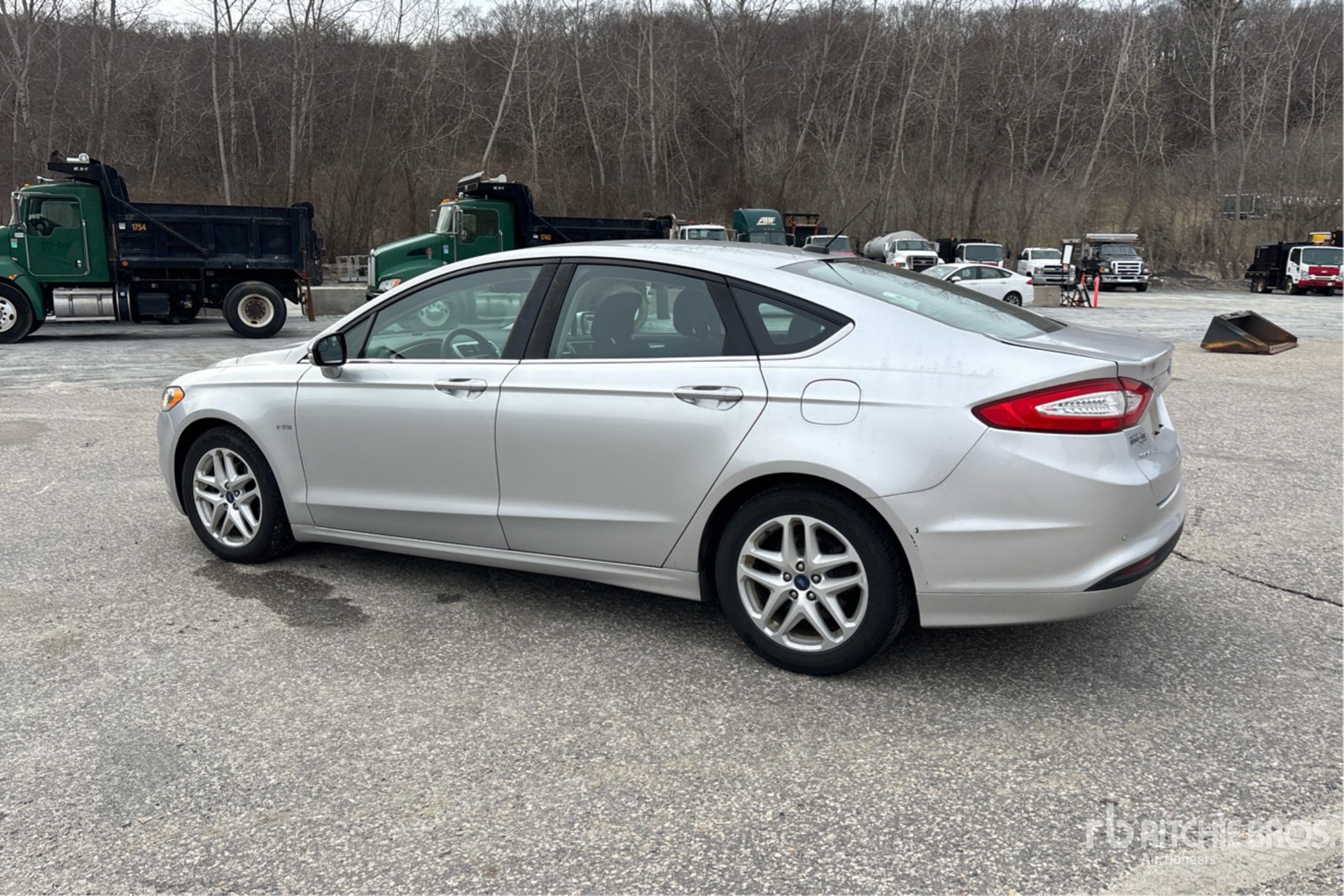 General Appearance with Bild, Ecke hinten links