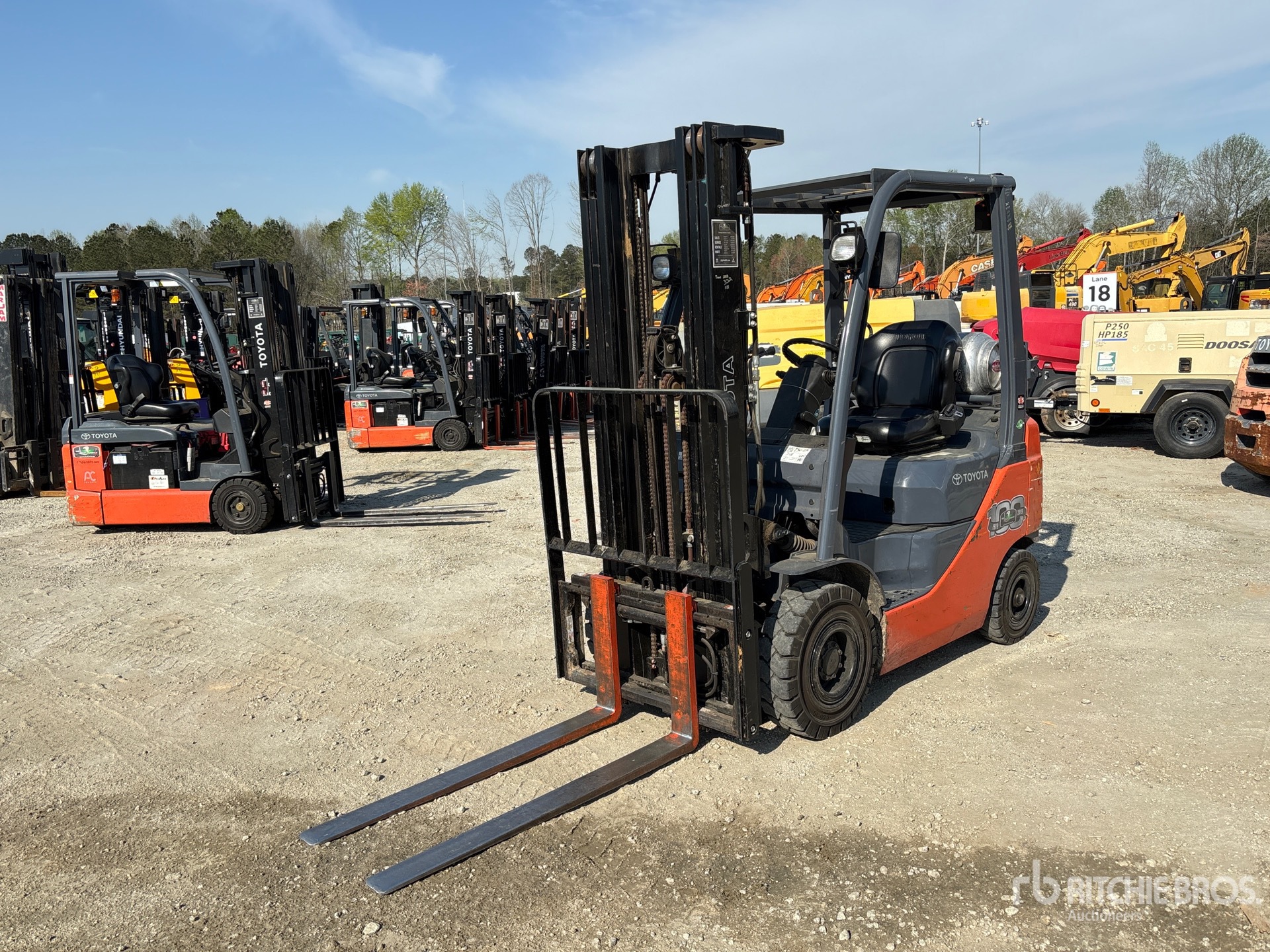 General Appearance with Image, coin avant gauche