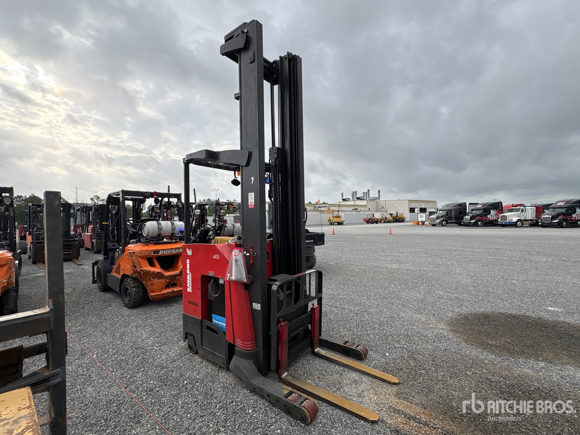 General Appearance with Imagen: esquina delantera derecha